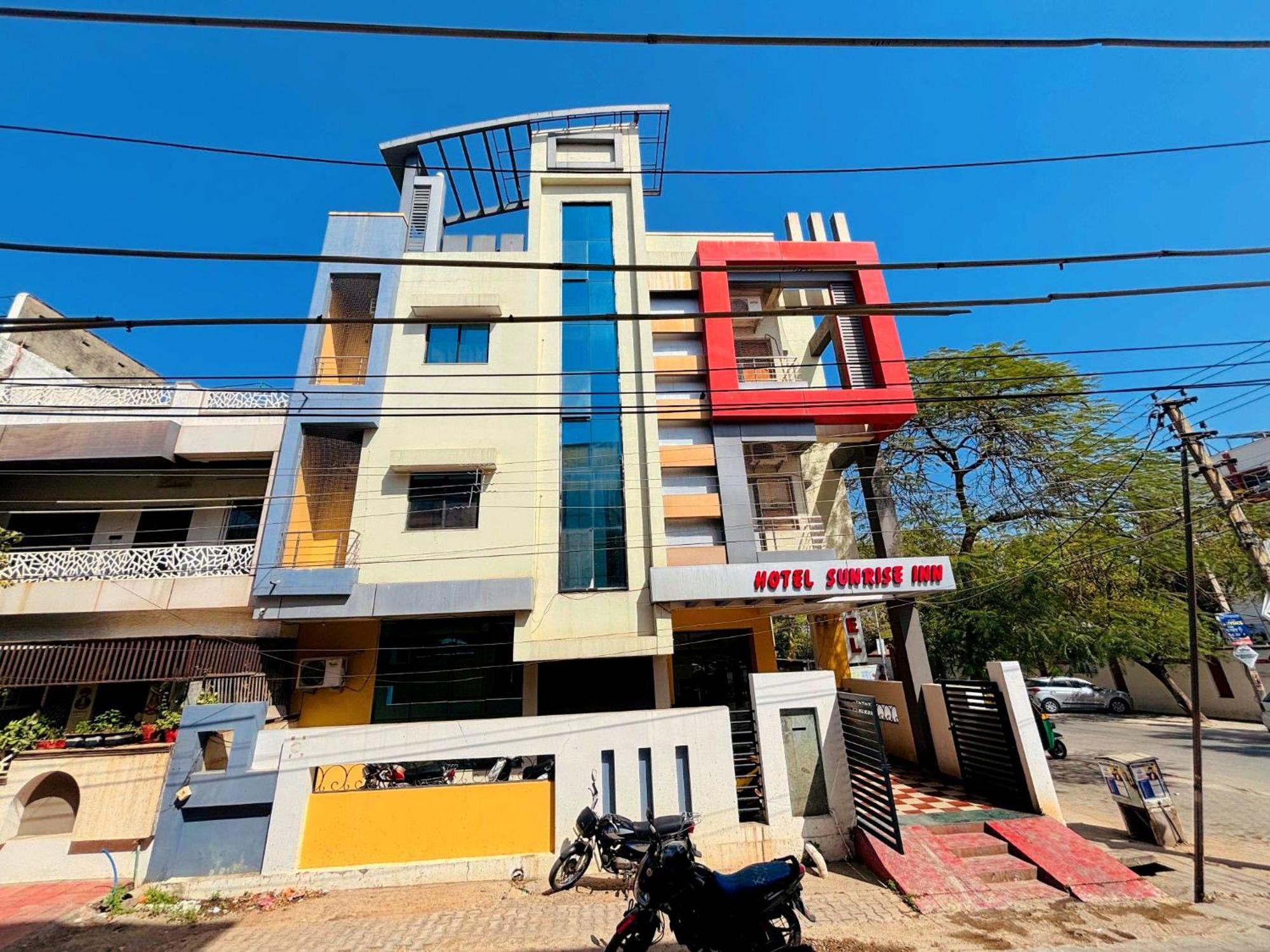Hotel Sunrise Inn Kota  Bagian luar foto