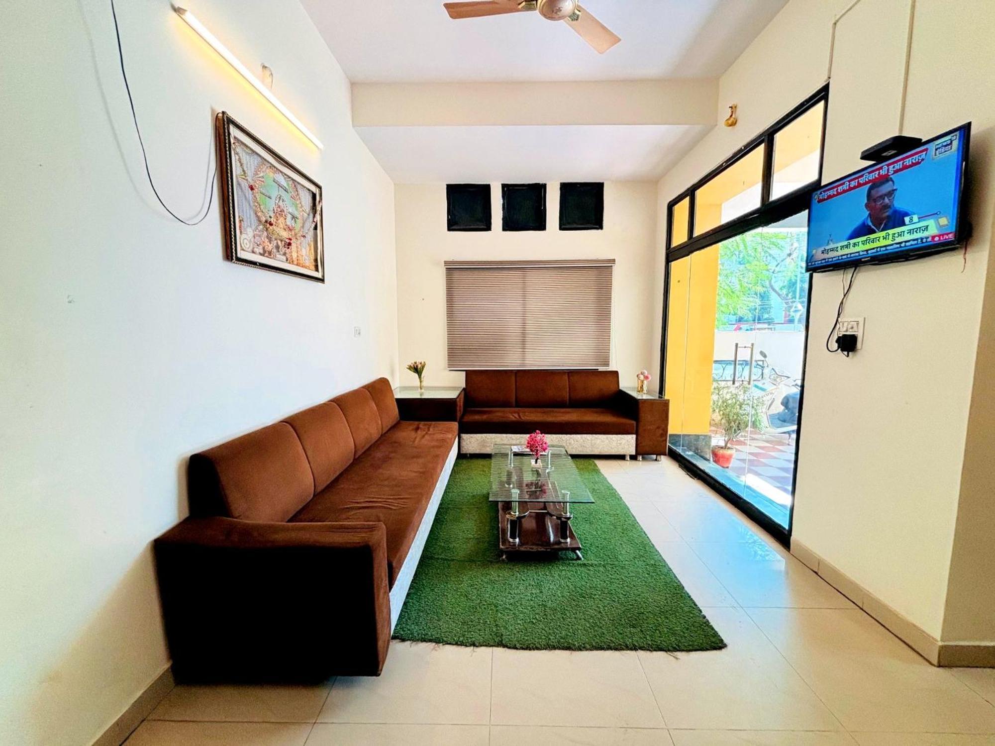 Hotel Sunrise Inn Kota  Bagian luar foto