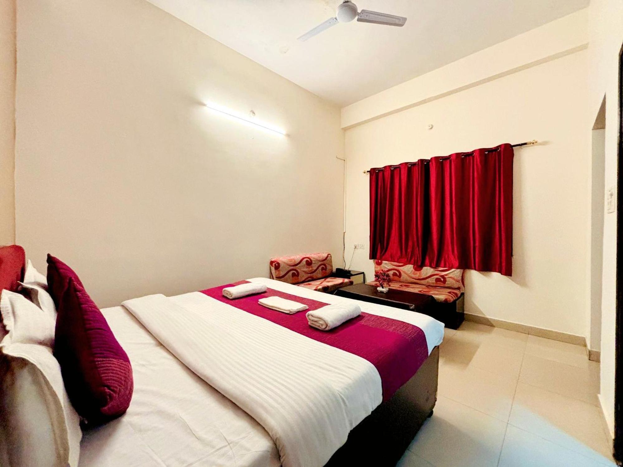 Hotel Sunrise Inn Kota  Bagian luar foto