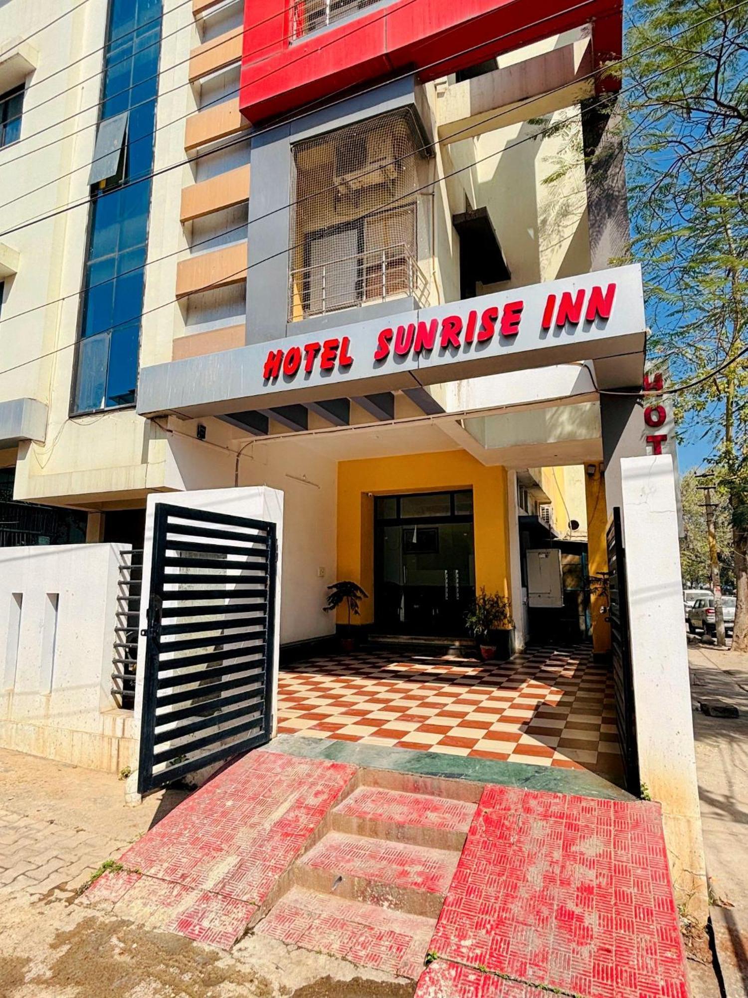 Hotel Sunrise Inn Kota  Bagian luar foto