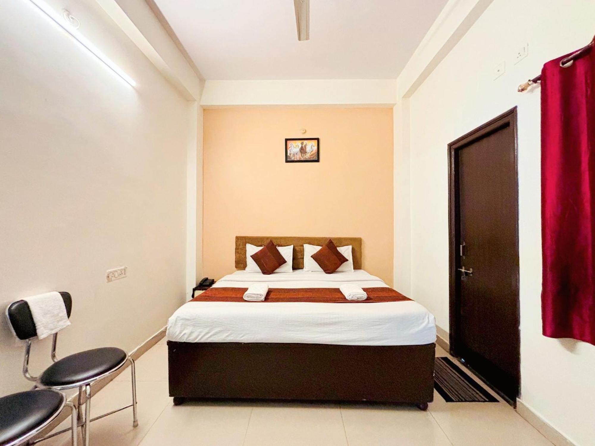 Hotel Sunrise Inn Kota  Bagian luar foto