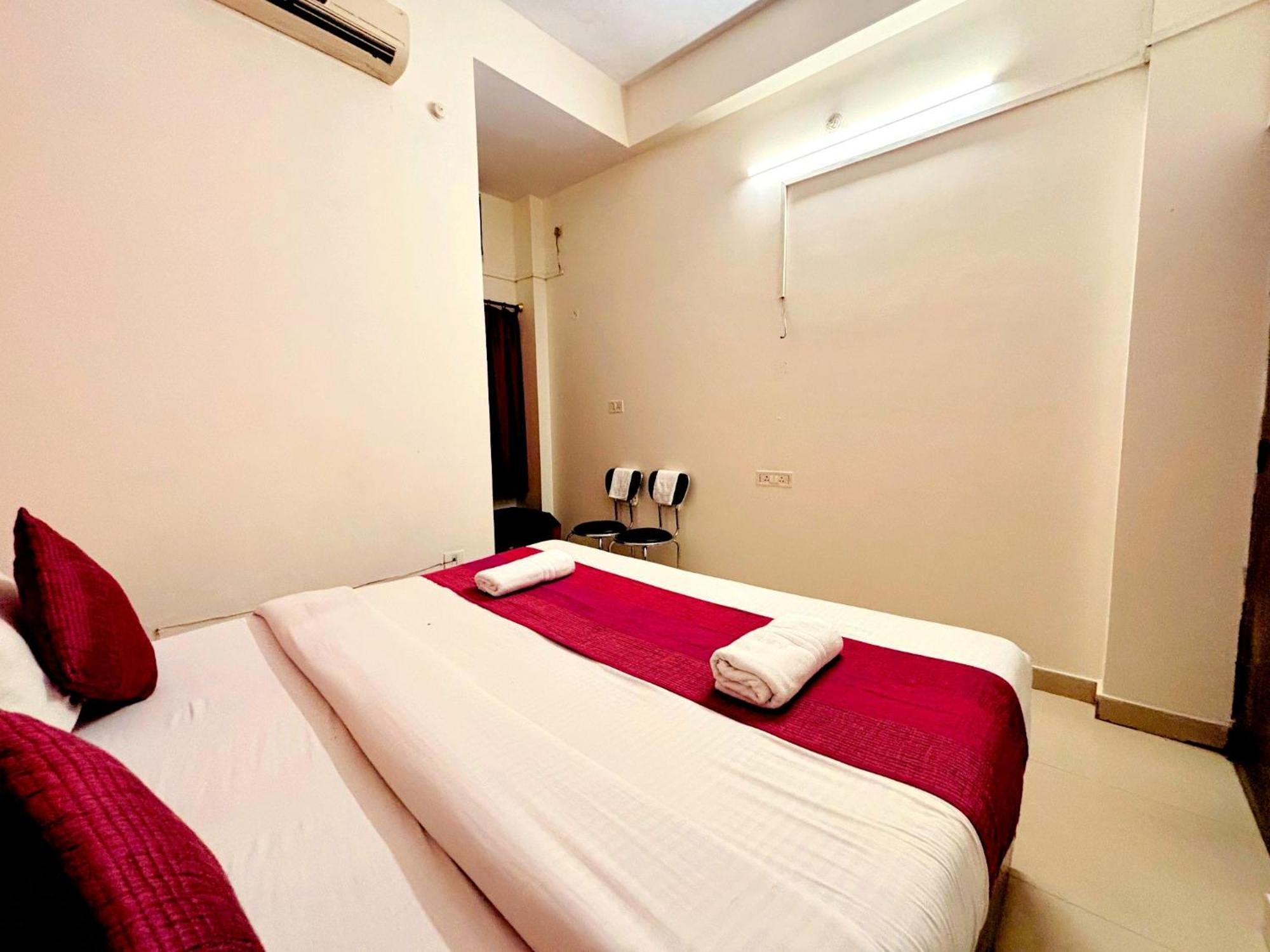 Hotel Sunrise Inn Kota  Bagian luar foto