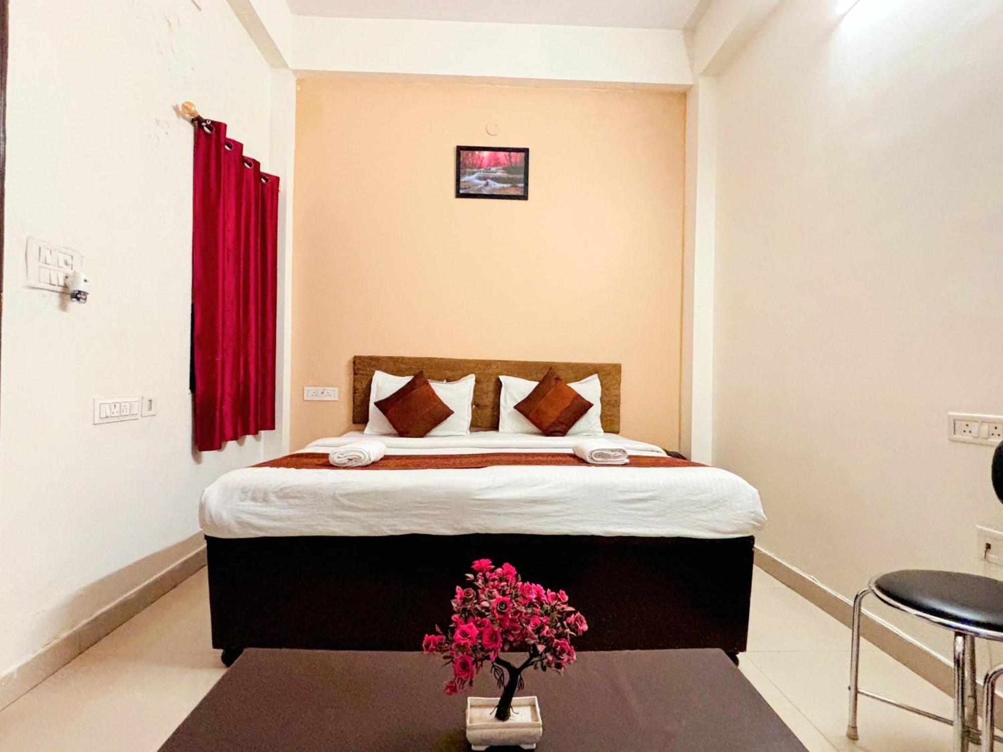 Hotel Sunrise Inn Kota  Bagian luar foto