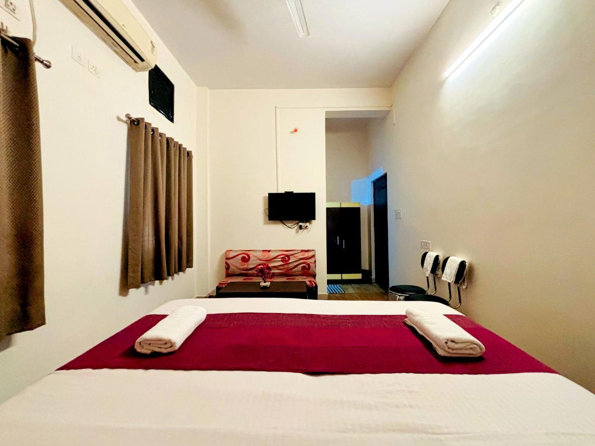 Hotel Sunrise Inn Kota  Bagian luar foto